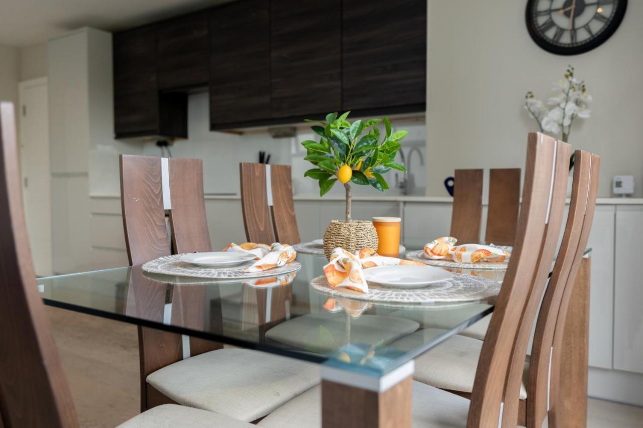 Star London Bell Lane 3-Bed Haven Lejlighed Hendon Eksteriør billede