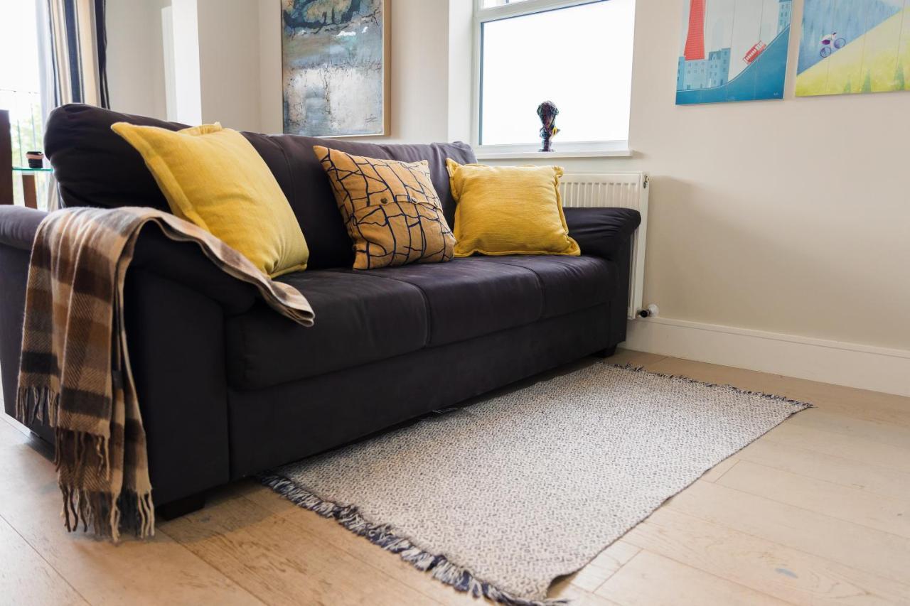 Star London Bell Lane 3-Bed Haven Lejlighed Hendon Eksteriør billede